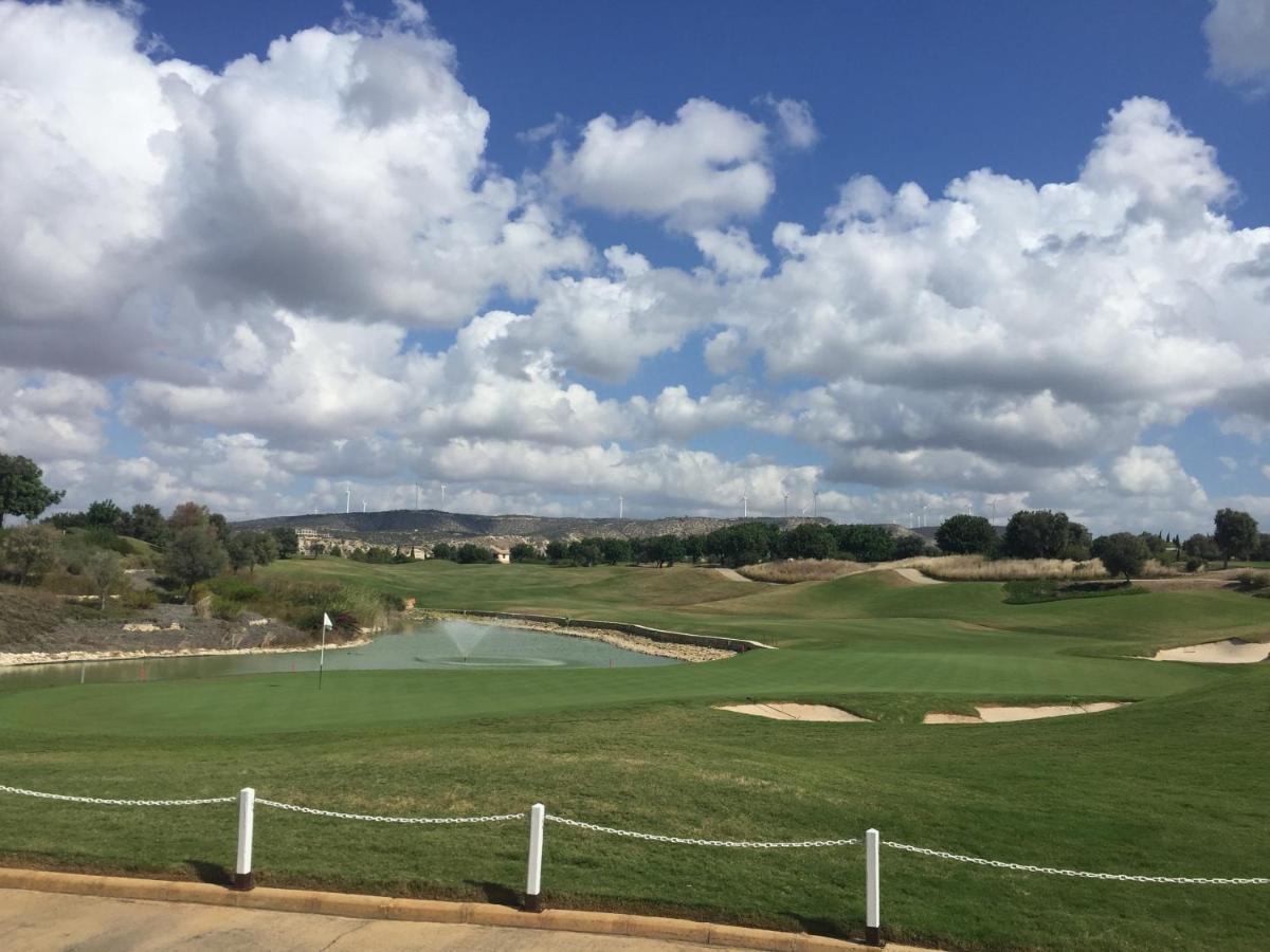 Aphrodite Hills Kouklia Ngoại thất bức ảnh